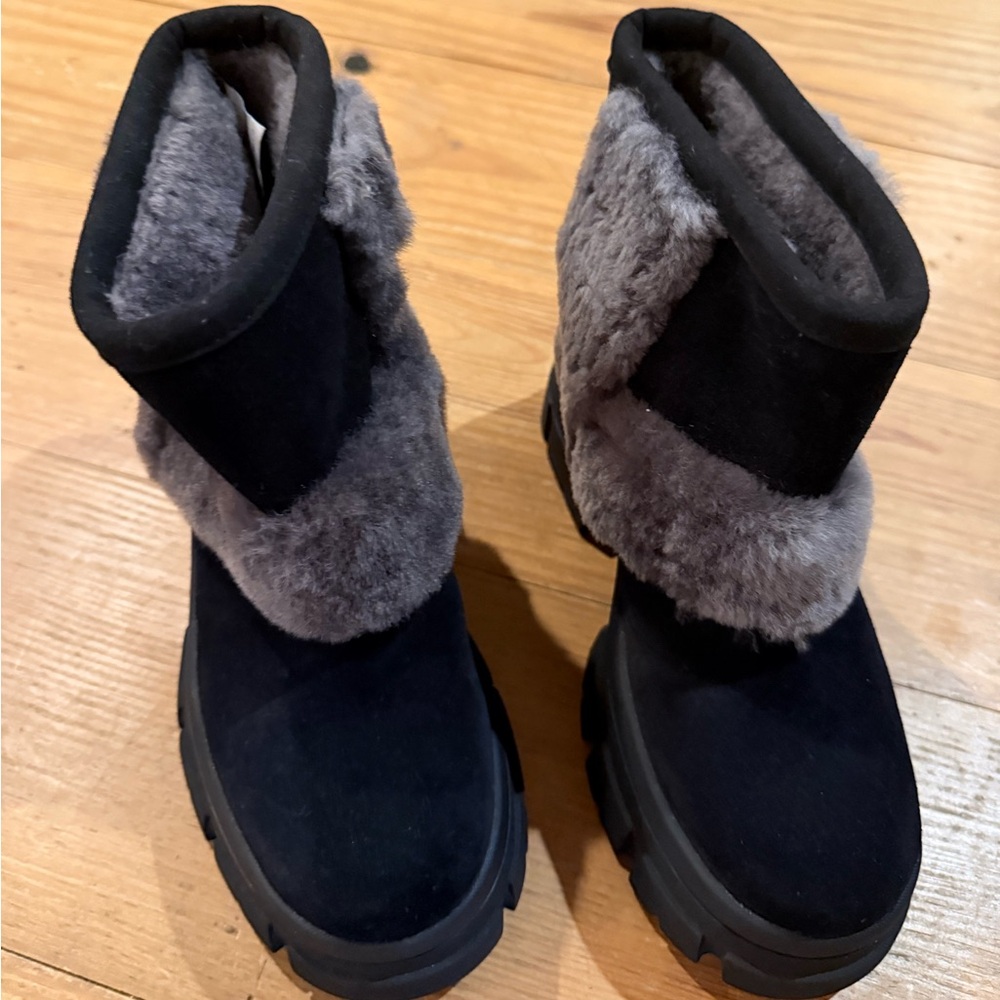 Uggs booties